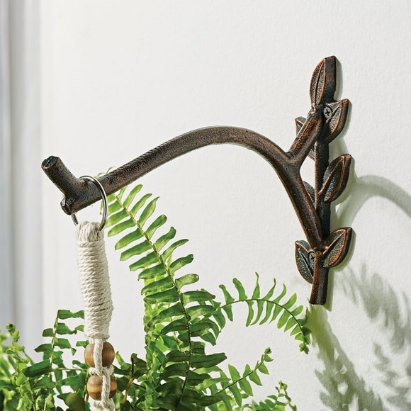 Better Homes And Gardens Other - Better Homes & Gardens Bronze Leaf Wall Plant Hanger Rustic Charm NEW Metal